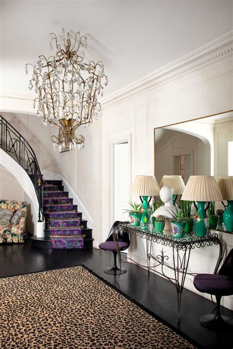 This Dior Executive’s Paris Apartment Is Truly a Feast for the Eyes